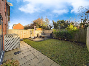 Photo 17- click for photo gallery